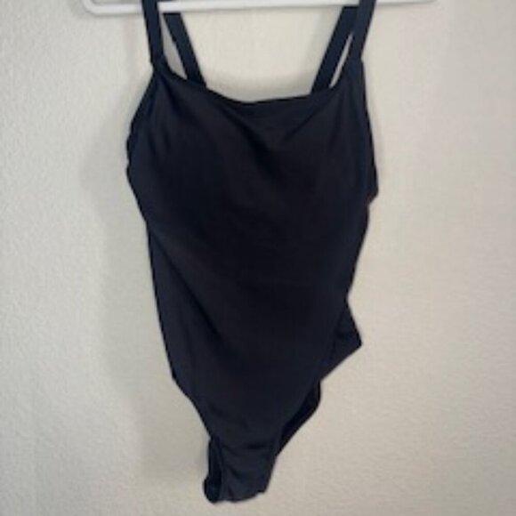 Hurley Black Swimsuit‎ - Picture 1 of 4